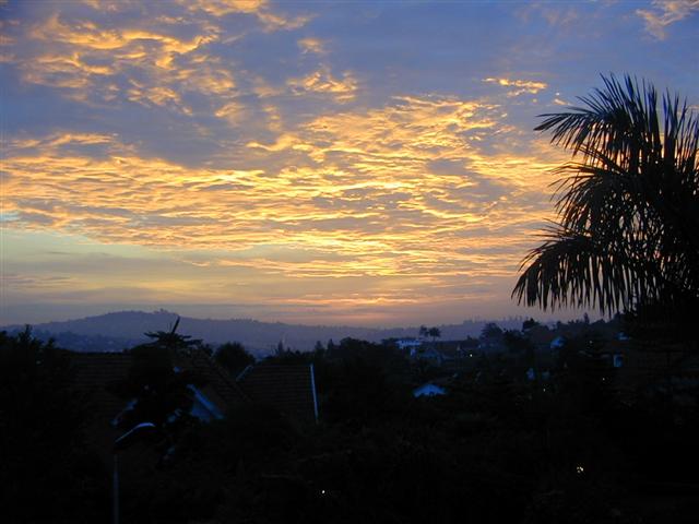 sunrise2-small.JPG